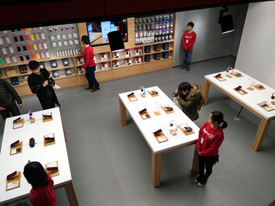 一加体验店入驻蓝色港湾，12月20日正式营业